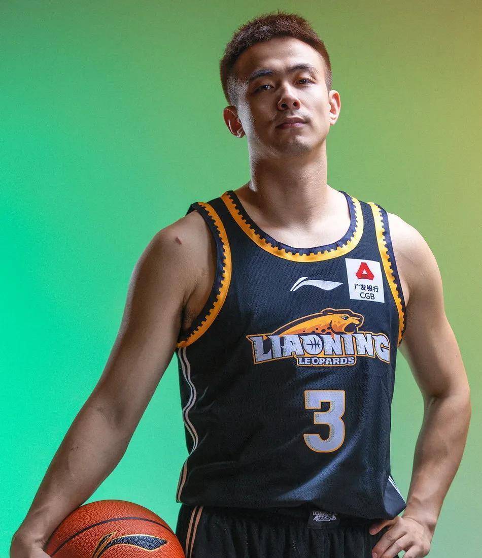 皇冠体育官网-辽宁男篮立志复仇，摆脱连败陷阱